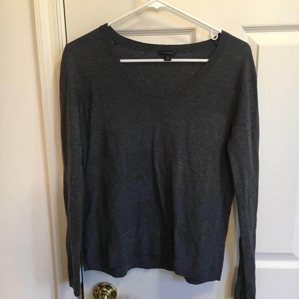 Ann Taylor long sleeve shirt